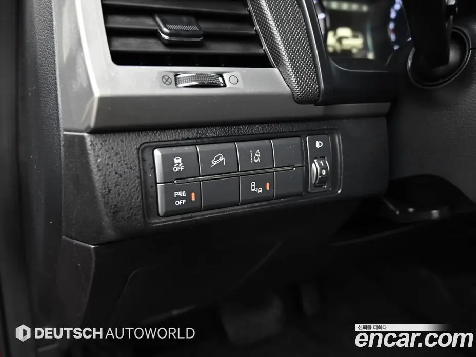 SsangYong Rexton 2019 2.2 автомат (гидро), фото 17 SsangYong Rexton 2019 2.2 автомат (гидро), фото 17