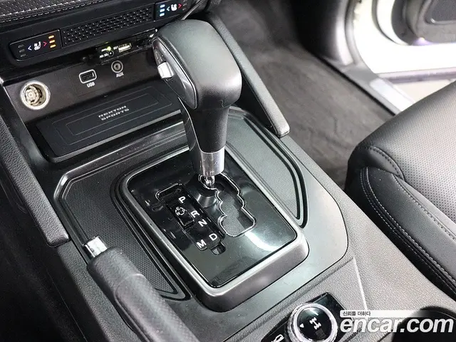 SsangYong Rexton 2021 2.2 автомат (гидро), миниатюра 10 SsangYong Rexton 2021 2.2 автомат (гидро), миниатюра 10