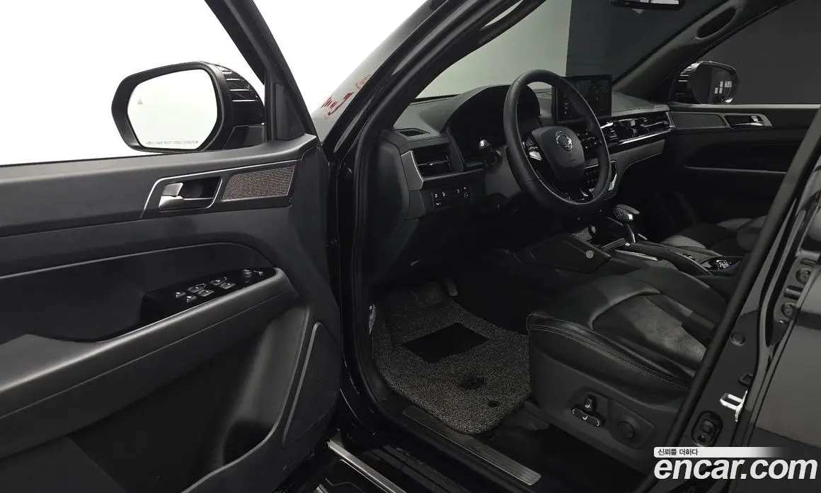 SsangYong Rexton 2025 2.2 автомат (гидро), фото 17 SsangYong Rexton 2025 2.2 автомат (гидро), фото 17
