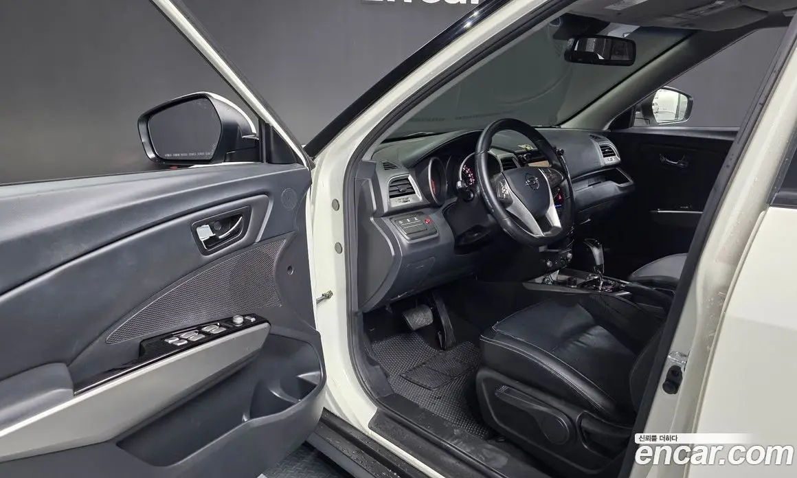 SsangYong TIBOLI 2016 1.6 автомат (гидро), фото 13