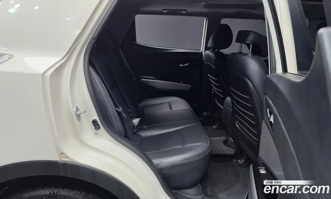 SsangYong TIBOLI 2016 1.6 автомат (гидро), фото 18