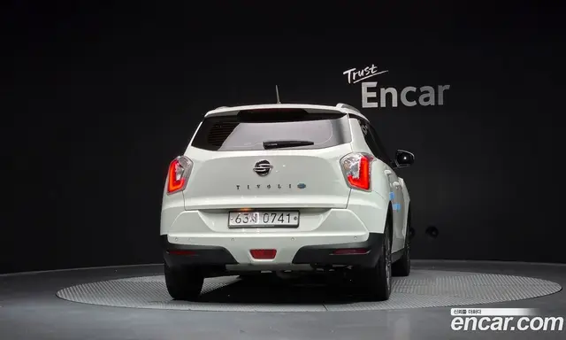 SsangYong TIBOLI 2016 1.6 автомат (гидро), миниатюра 4