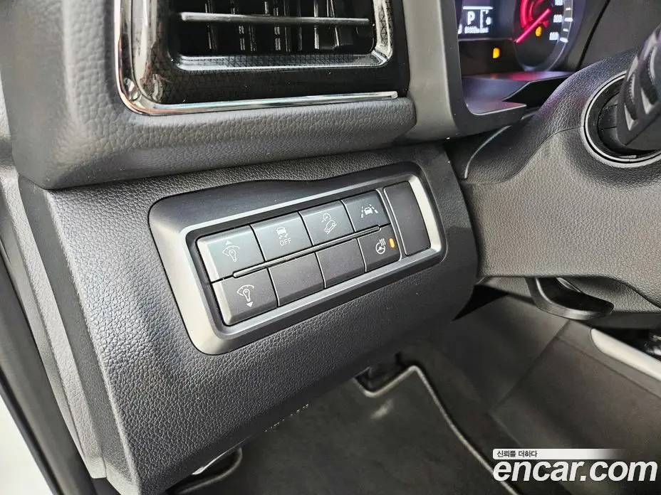 SsangYong TIBOLI 2020 1.5 автомат (гидро), фото 13 SsangYong TIBOLI 2020 1.5 автомат (гидро), фото 13