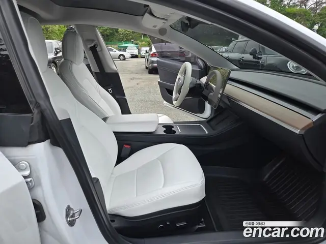 Tesla Model 3 2021 автомат (гидро), миниатюра 9 Tesla Model 3 2021 автомат (гидро), миниатюра 9