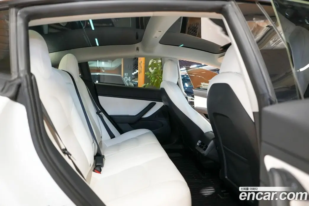 Tesla Model 3 2021 0.2 автомат (гидро), фото 15 Tesla Model 3 2021 0.2 автомат (гидро), фото 15