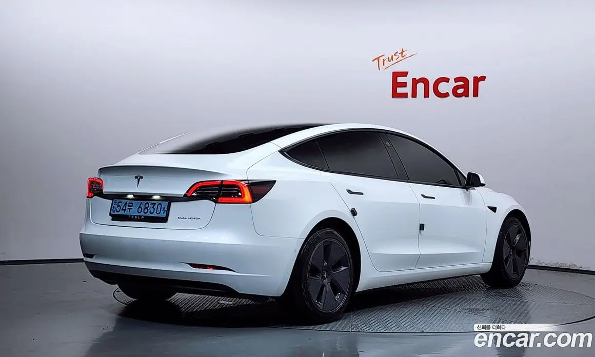 Tesla Model 3 2022 0.2 автомат (гидро), фото 2 Tesla Model 3 2022 0.2 автомат (гидро), фото 2