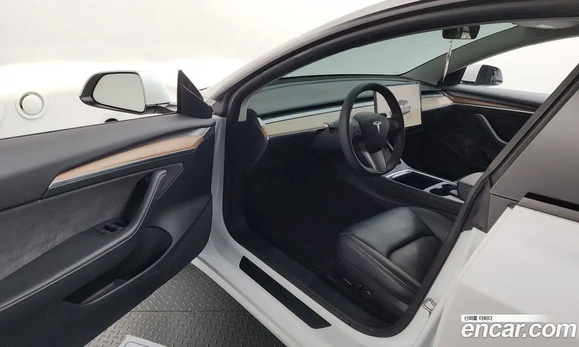Tesla Model 3 2022 0.2 автомат (гидро), фото 13 Tesla Model 3 2022 0.2 автомат (гидро), фото 13