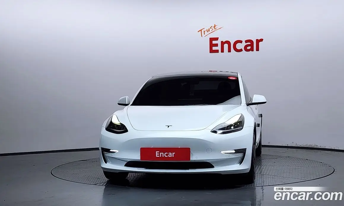 Tesla Model 3 2022 0.2 автомат (гидро), фото 3 Tesla Model 3 2022 0.2 автомат (гидро), фото 3