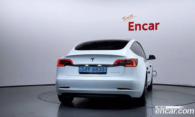 Tesla Model 3 2022 0.2 автомат (гидро), миниатюра 4 Tesla Model 3 2022 0.2 автомат (гидро), миниатюра 4