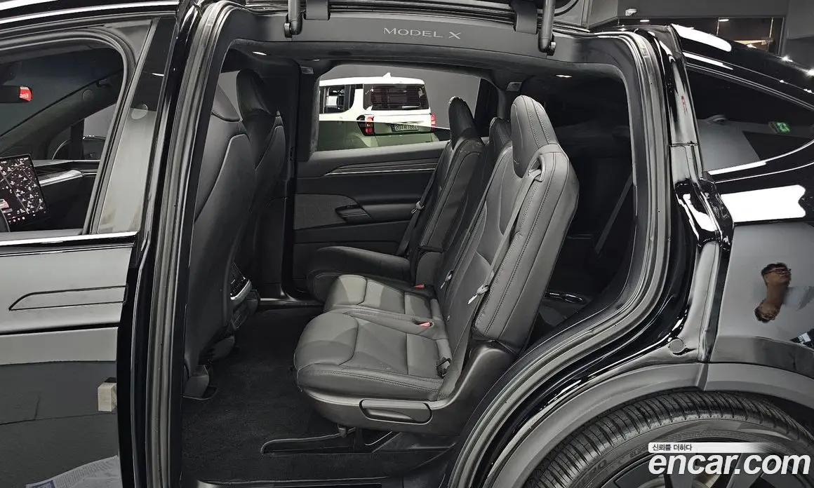 Tesla Model X 2023 0.3 автомат (гидро), фото 18 Tesla Model X 2023 0.3 автомат (гидро), фото 18