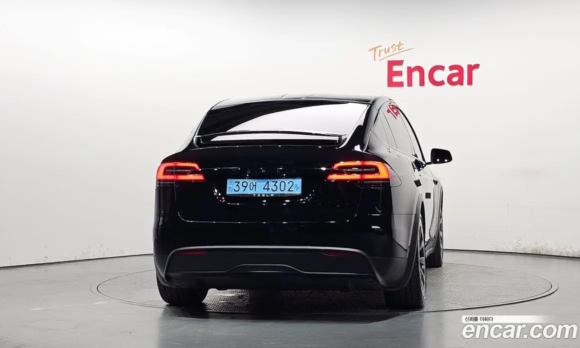 Tesla Model X 2023 0.3 автомат (гидро), фото 4 Tesla Model X 2023 0.3 автомат (гидро), фото 4