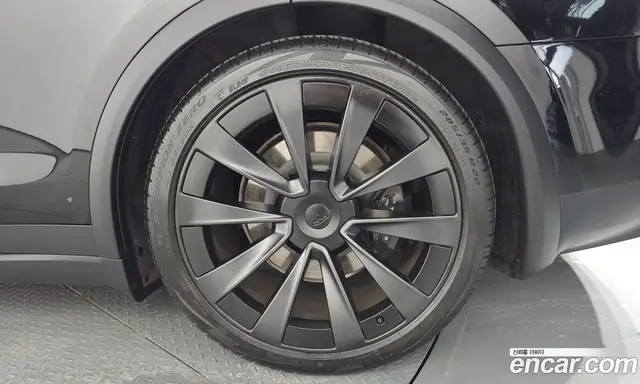 Tesla Model X 2023 0.3 автомат (гидро), миниатюра 7 Tesla Model X 2023 0.3 автомат (гидро), миниатюра 7