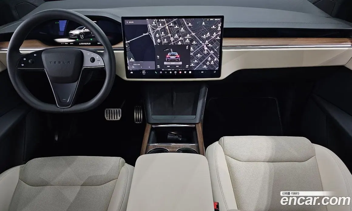 Tesla Model X 2023 0.3 автомат (гидро), фото 10 Tesla Model X 2023 0.3 автомат (гидро), фото 10