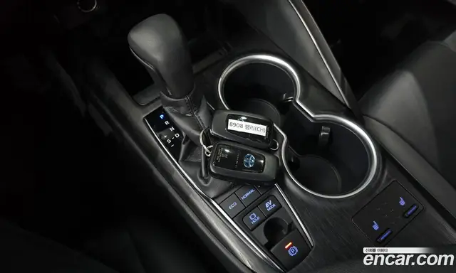 Toyota Camry 2024 2.5 автомат (гидро), миниатюра 12