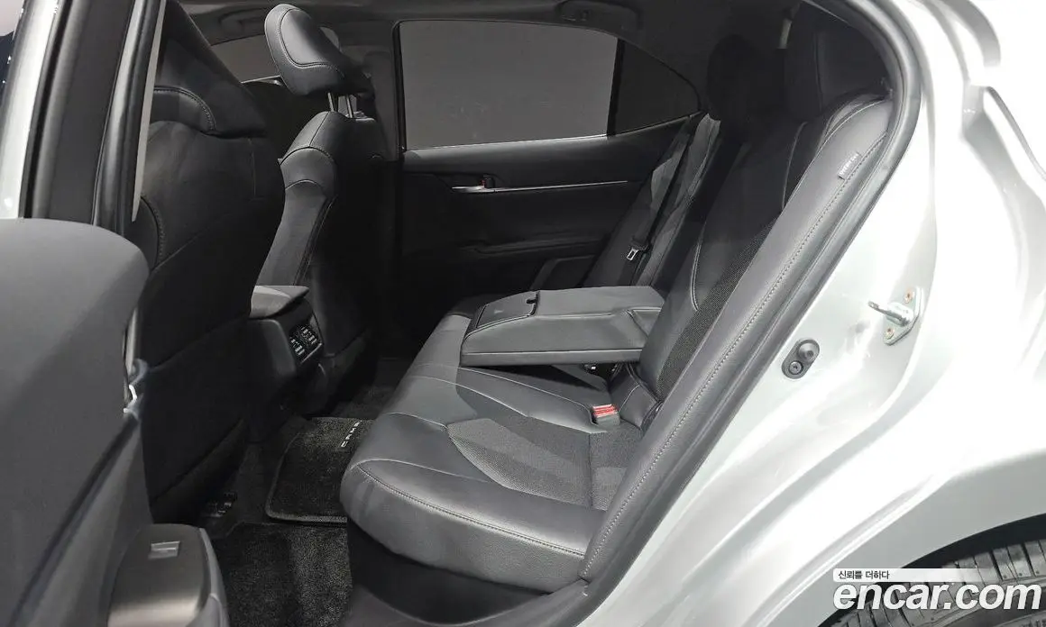 Toyota Camry 2024 2.5 автомат (гидро), фото 18 Toyota Camry 2024 2.5 автомат (гидро), фото 18
