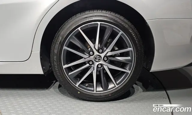 Toyota Camry 2024 2.5 автомат (гидро), миниатюра 7 Toyota Camry 2024 2.5 автомат (гидро), миниатюра 7