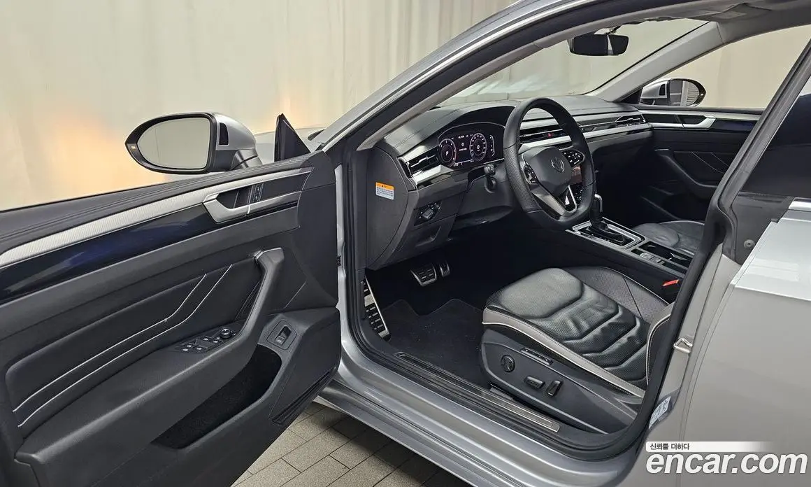 Volkswagen Arteon 2022 2.0 автомат (гидро), фото 12