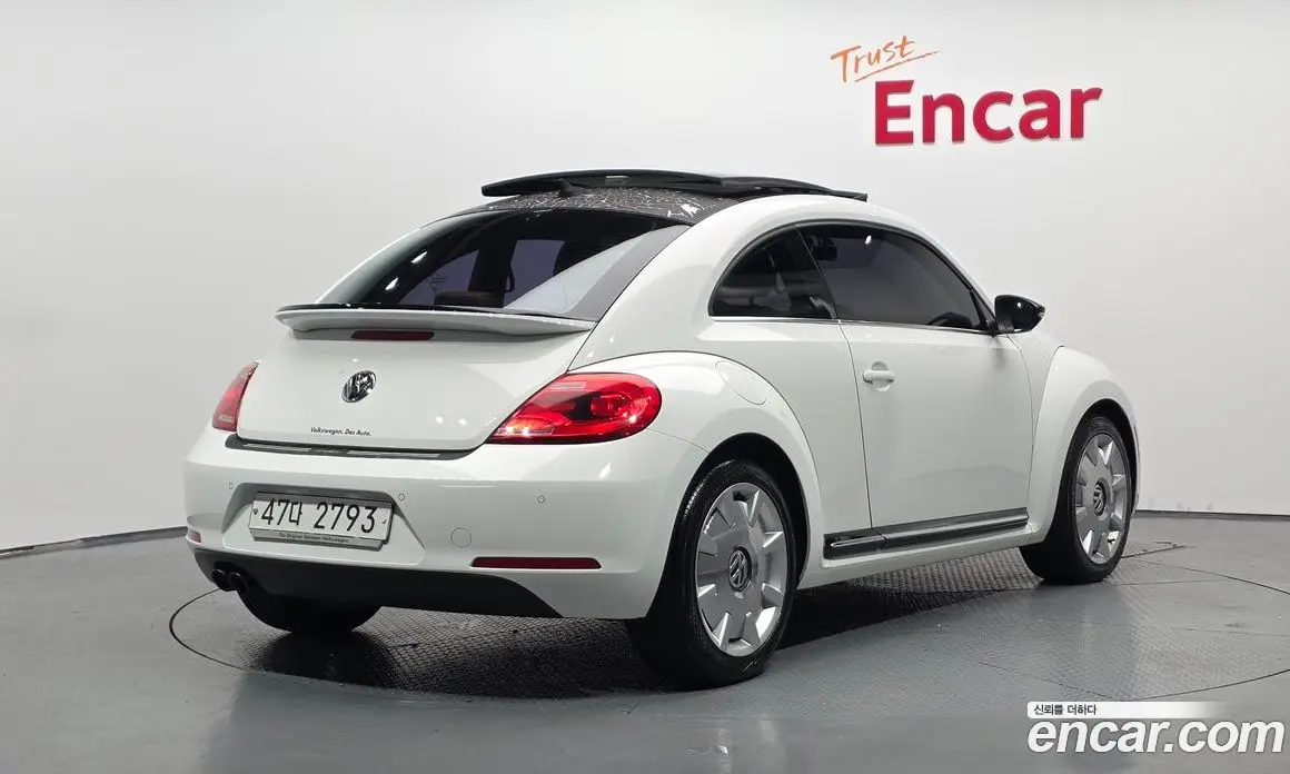 Volkswagen Beatle 2014 2.0 автомат (гидро), фото 2 Volkswagen Beatle 2014 2.0 автомат (гидро), фото 2