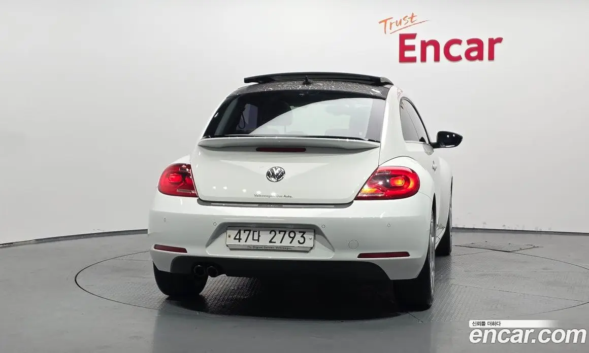 Volkswagen Beatle 2014 2.0 автомат (гидро), фото 4 Volkswagen Beatle 2014 2.0 автомат (гидро), фото 4
