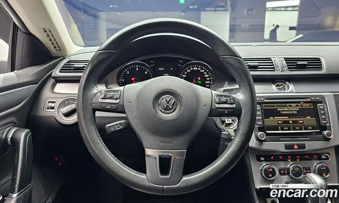 Volkswagen CC 2015 2.0 автомат (гидро), фото 13 Volkswagen CC 2015 2.0 автомат (гидро), фото 13
