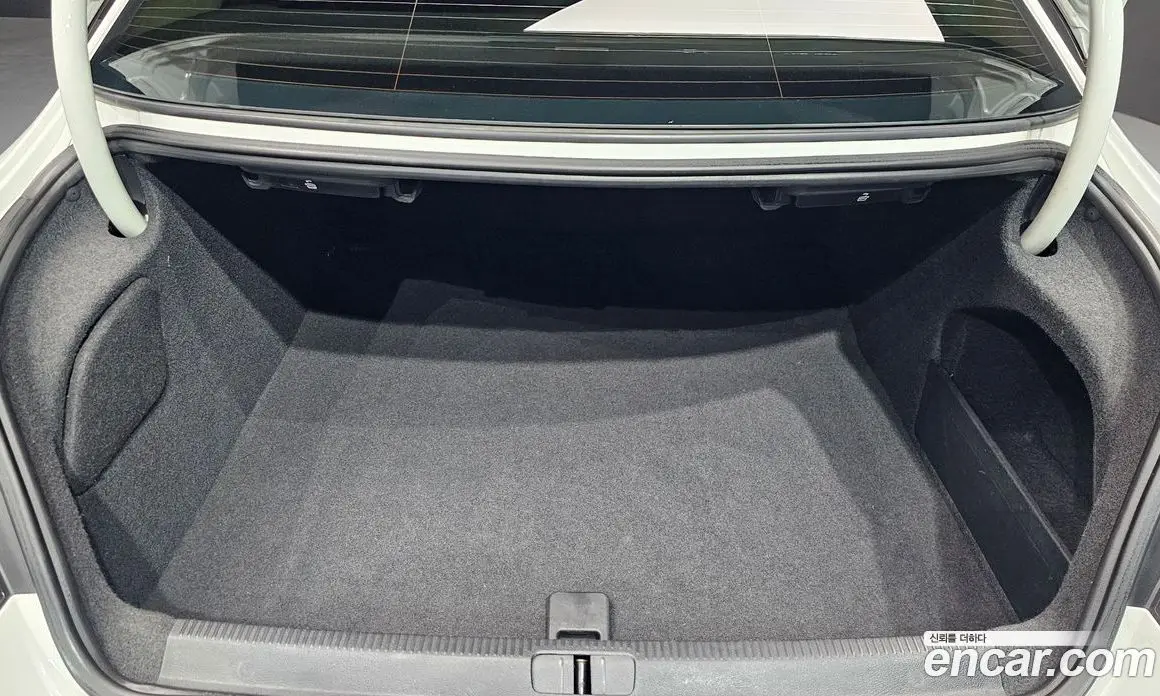 Volkswagen CC 2015 2.0 автомат (гидро), фото 17 Volkswagen CC 2015 2.0 автомат (гидро), фото 17