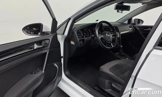 Volkswagen Golf 2014 2.0 автомат (гидро), миниатюра 10 Volkswagen Golf 2014 2.0 автомат (гидро), миниатюра 10