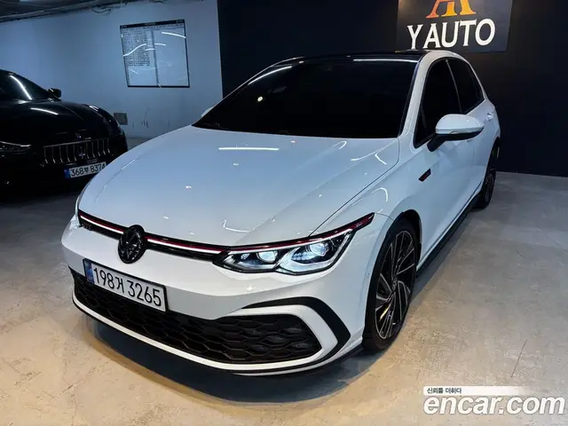 Volkswagen Golf 2024 2.0 автомат (гидро), миниатюра 1 Volkswagen Golf 2024 2.0 автомат (гидро), миниатюра 1