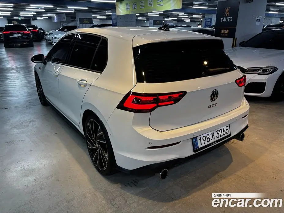 Volkswagen Golf 2024 2.0 автомат (гидро), фото 2 Volkswagen Golf 2024 2.0 автомат (гидро), фото 2