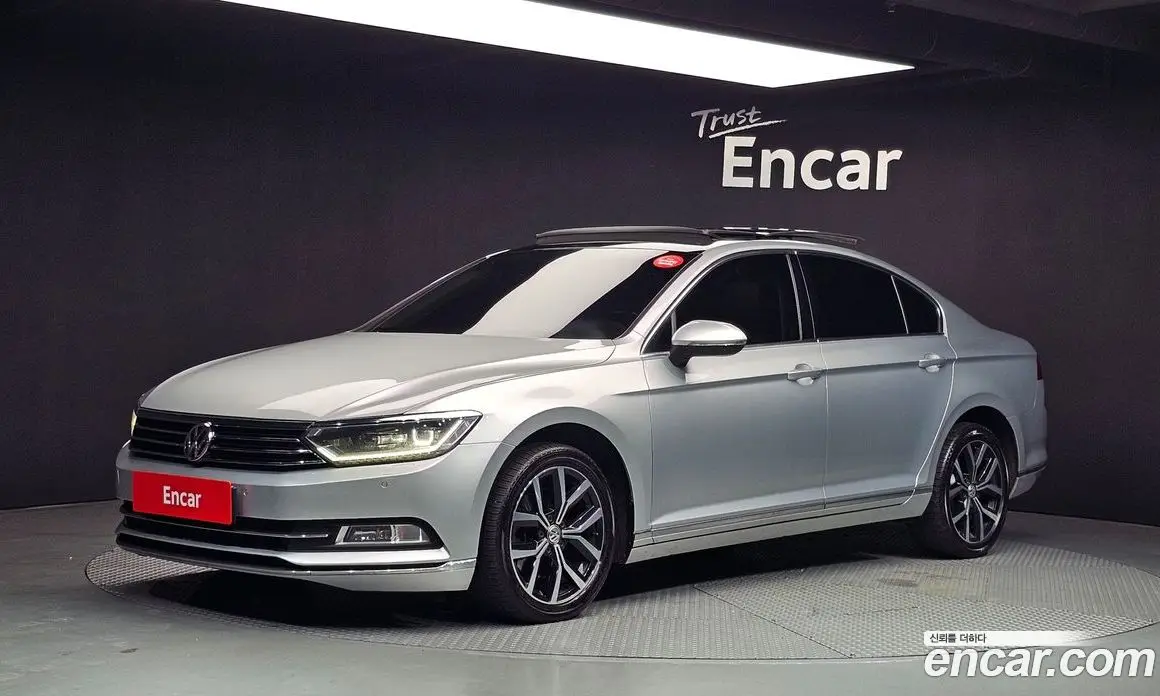 Volkswagen Passat 2018 2.0 автомат (гидро), фото 1 Volkswagen Passat 2018 2.0 автомат (гидро), фото 1