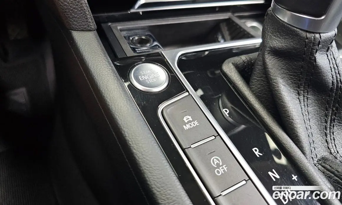 Volkswagen Passat 2018 2.0 автомат (гидро), фото 20 Volkswagen Passat 2018 2.0 автомат (гидро), фото 20