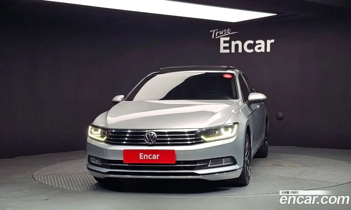 Volkswagen Passat 2018 2.0 автомат (гидро), фото 3 Volkswagen Passat 2018 2.0 автомат (гидро), фото 3