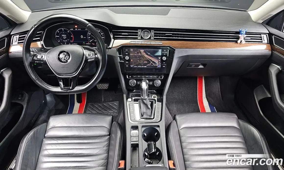 Volkswagen Passat 2018 2.0 автомат (гидро), фото 7 Volkswagen Passat 2018 2.0 автомат (гидро), фото 7