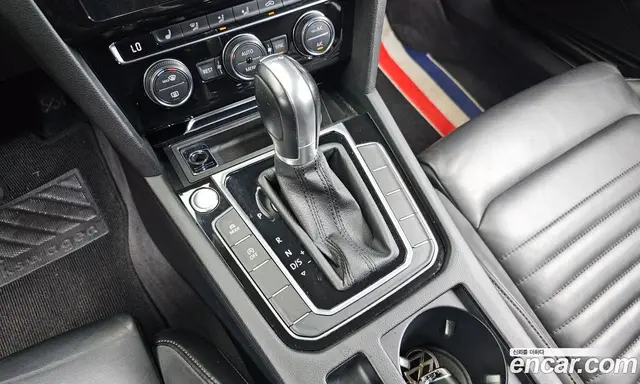 Volkswagen Passat 2018 2.0 автомат (гидро), миниатюра 9 Volkswagen Passat 2018 2.0 автомат (гидро), миниатюра 9