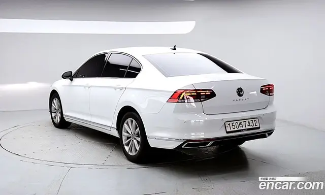 Volkswagen Passat 2021 2.0 автомат (гидро), миниатюра 4 Volkswagen Passat 2021 2.0 автомат (гидро), миниатюра 4