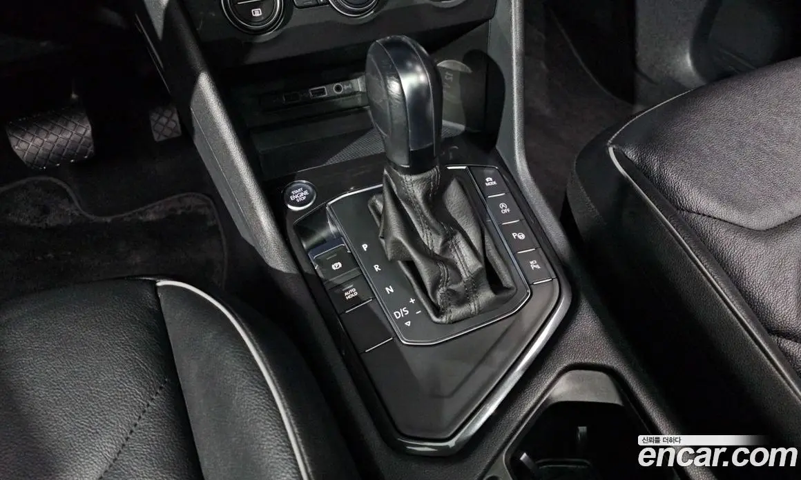 Volkswagen Tiguan 2020 2.0 автомат (гидро), фото 9