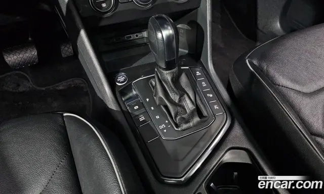 Volkswagen Tiguan 2020 2.0 автомат (гидро), миниатюра 9