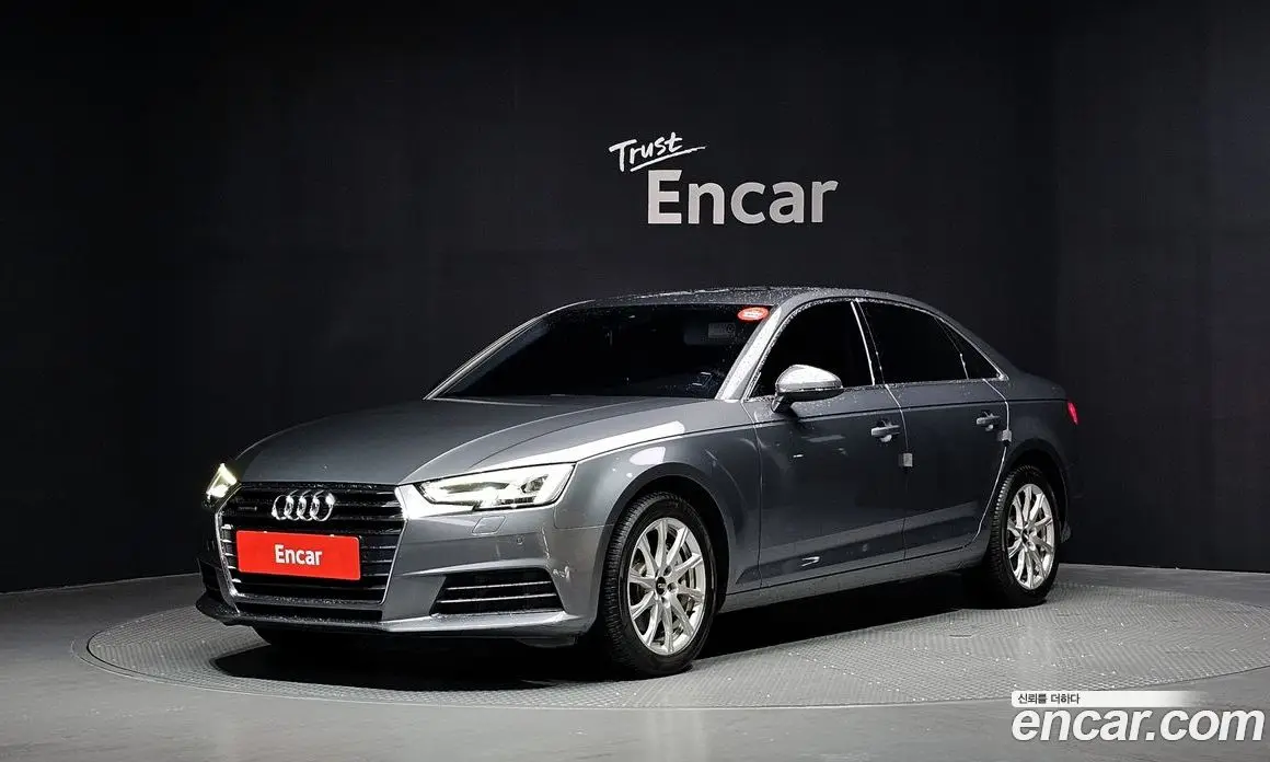 Audi A4 2018 2.0 автомат (гидро), фото 1 Audi A4 2018 2.0 автомат (гидро), фото 1