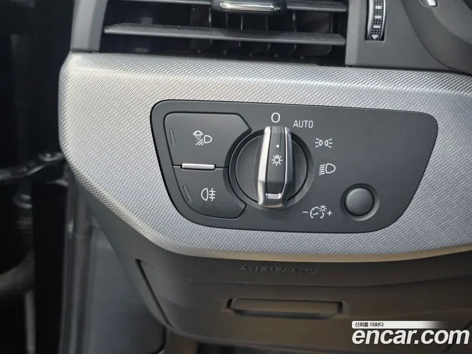 Audi A4 2023 2.0 автомат (гидро), фото 15 Audi A4 2023 2.0 автомат (гидро), фото 15