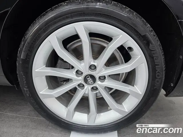Audi A4 2023 2.0 автомат (гидро), миниатюра 5 Audi A4 2023 2.0 автомат (гидро), миниатюра 5