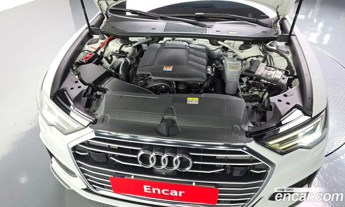 Audi A6 2021 2.0 автомат (гидро), фото 6 Audi A6 2021 2.0 автомат (гидро), фото 6