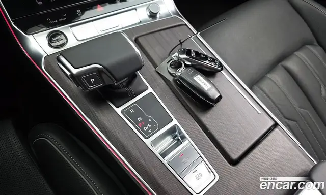 Audi A6 2025 2.0 автомат (гидро), миниатюра 12