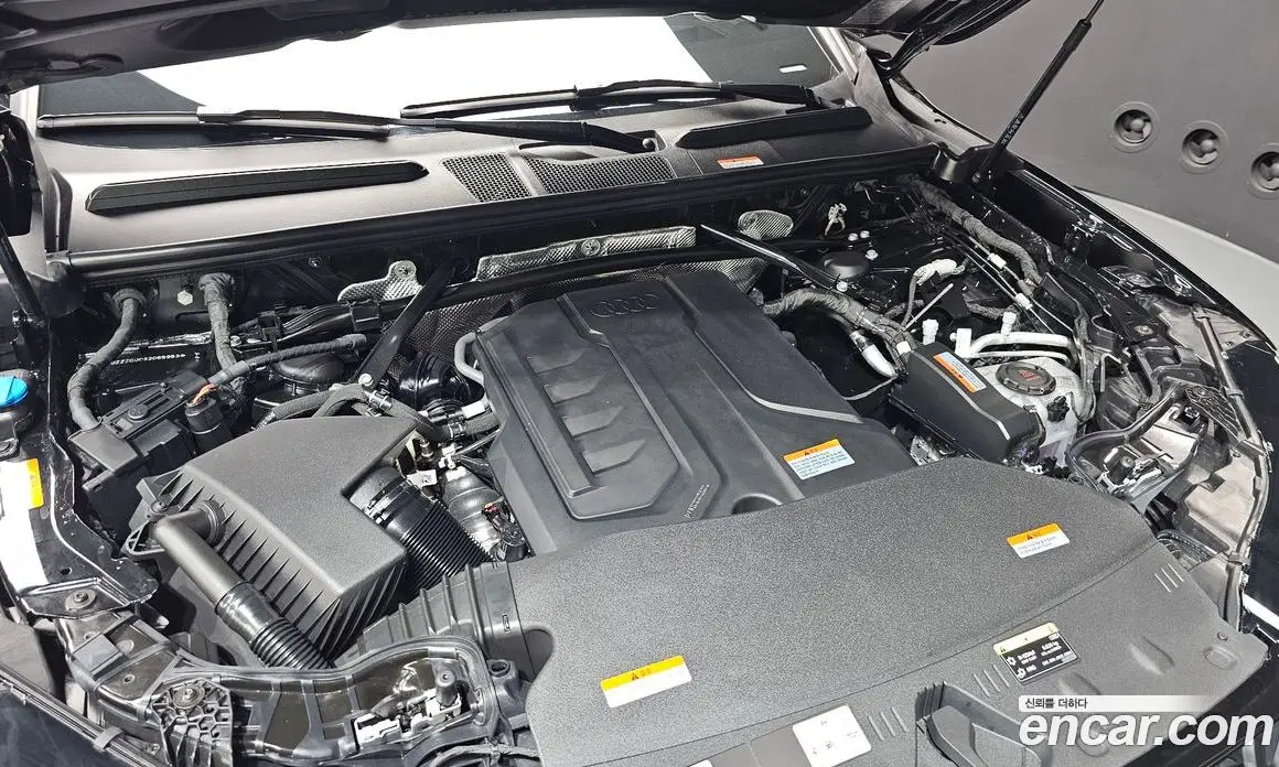 Audi Q5 2025 2.0 автомат (гидро), фото 6 Audi Q5 2025 2.0 автомат (гидро), фото 6