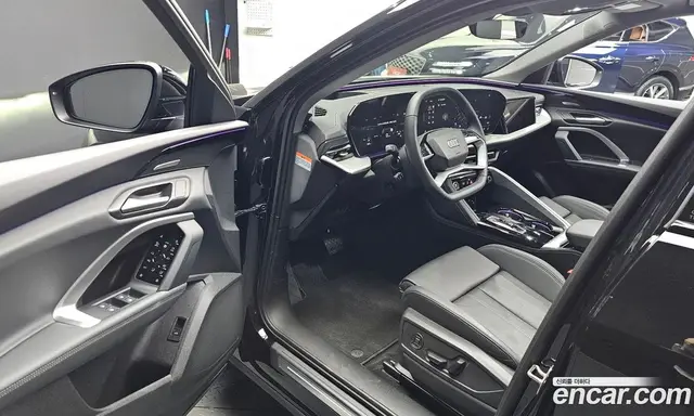 Audi Q5 2025 2.0 автомат (гидро), миниатюра 10 Audi Q5 2025 2.0 автомат (гидро), миниатюра 10