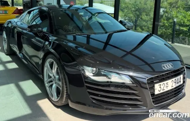 Audi R8 2008 4.2 механика, миниатюра 2