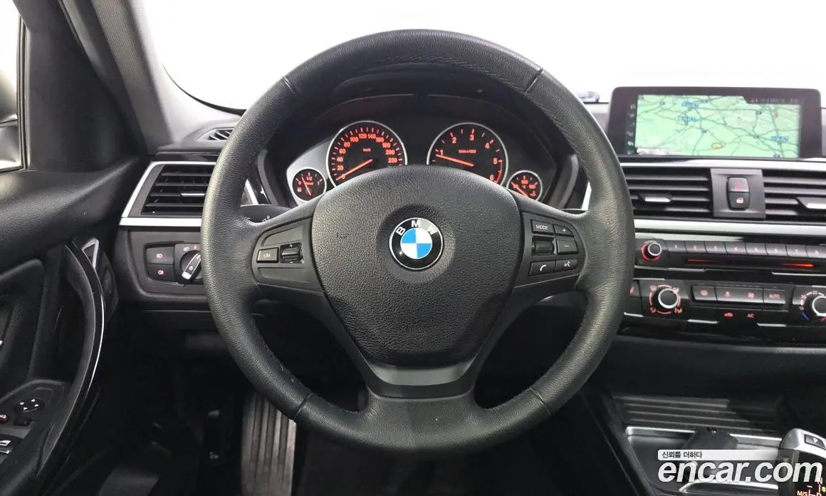 BMW 3 серия 2017 2.0 автомат (гидро), фото 20 BMW 3 серия 2017 2.0 автомат (гидро), фото 20