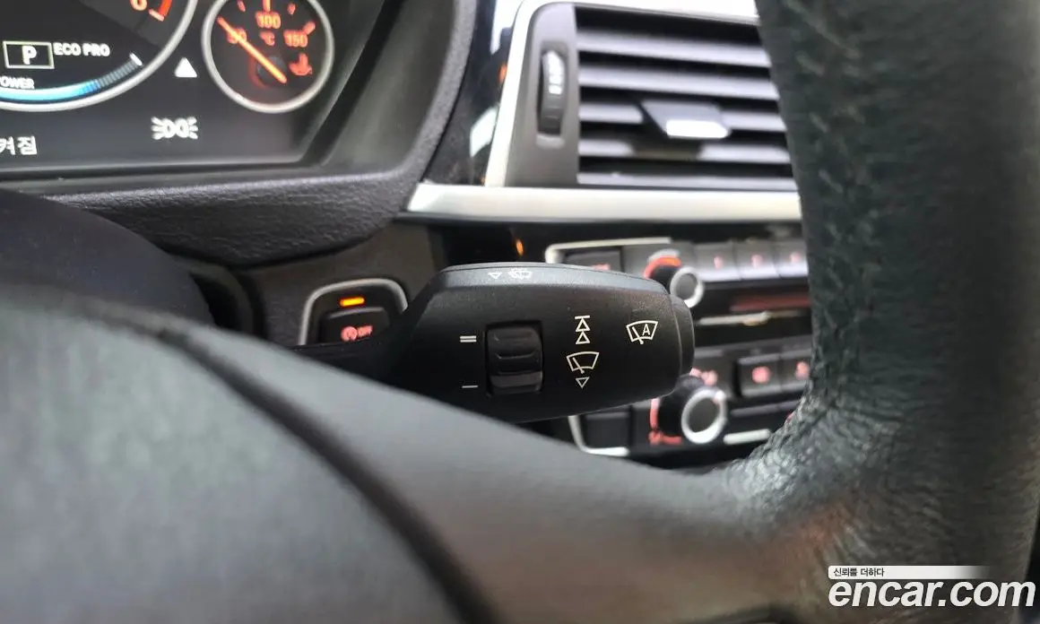 BMW 3 серия 2017 2.0 автомат (гидро), фото 33 BMW 3 серия 2017 2.0 автомат (гидро), фото 33
