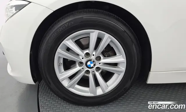 BMW 3 серия 2017 2.0 автомат (гидро), миниатюра 5 BMW 3 серия 2017 2.0 автомат (гидро), миниатюра 5