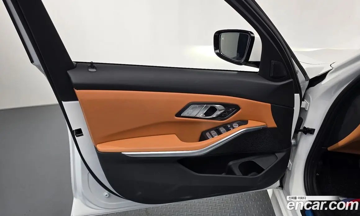 BMW 3 серия 2025 2.0 автомат (гидро), фото 14 BMW 3 серия 2025 2.0 автомат (гидро), фото 14