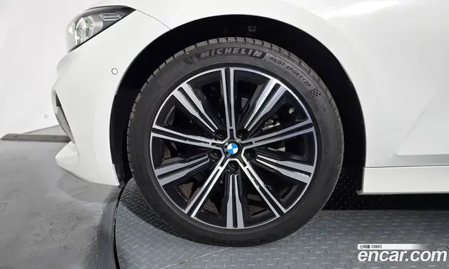 BMW 3 серия 2025 2.0 автомат (гидро), миниатюра 5 BMW 3 серия 2025 2.0 автомат (гидро), миниатюра 5