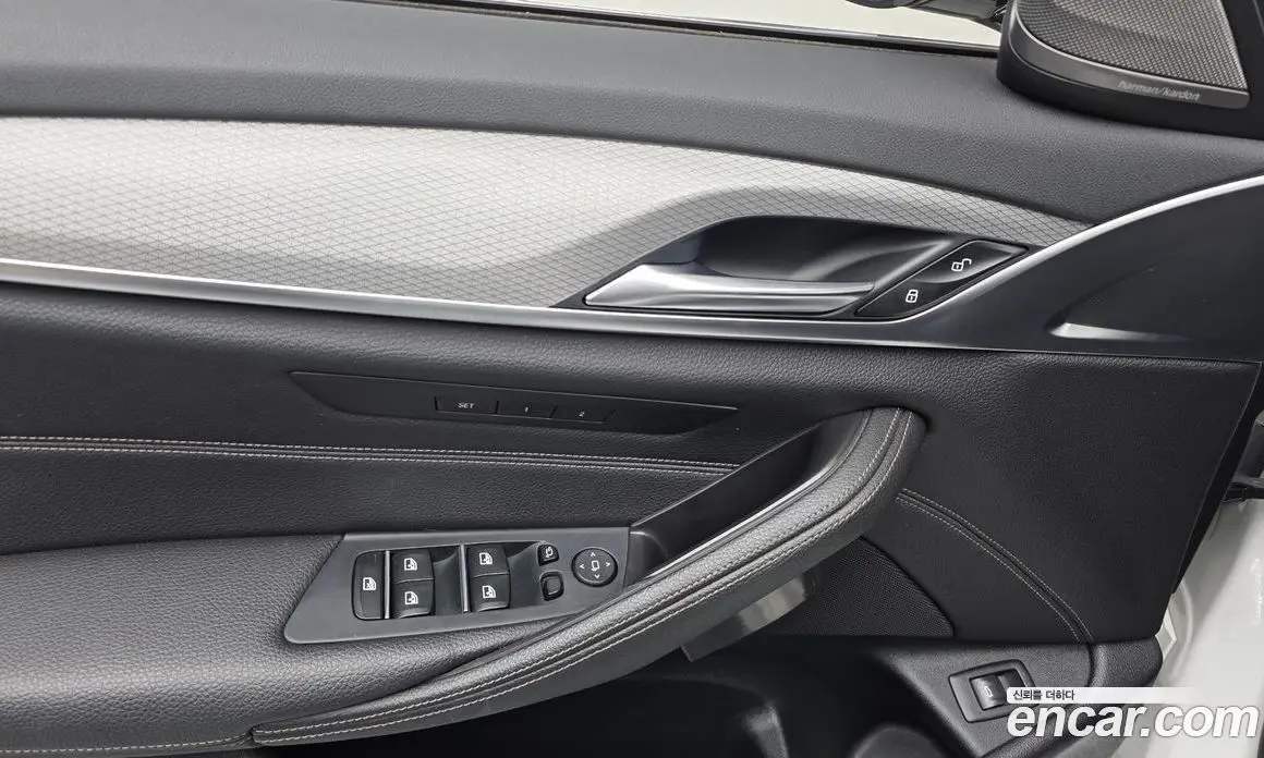 BMW 5 серия 2017 2.0 автомат (гидро), фото 28 BMW 5 серия 2017 2.0 автомат (гидро), фото 28